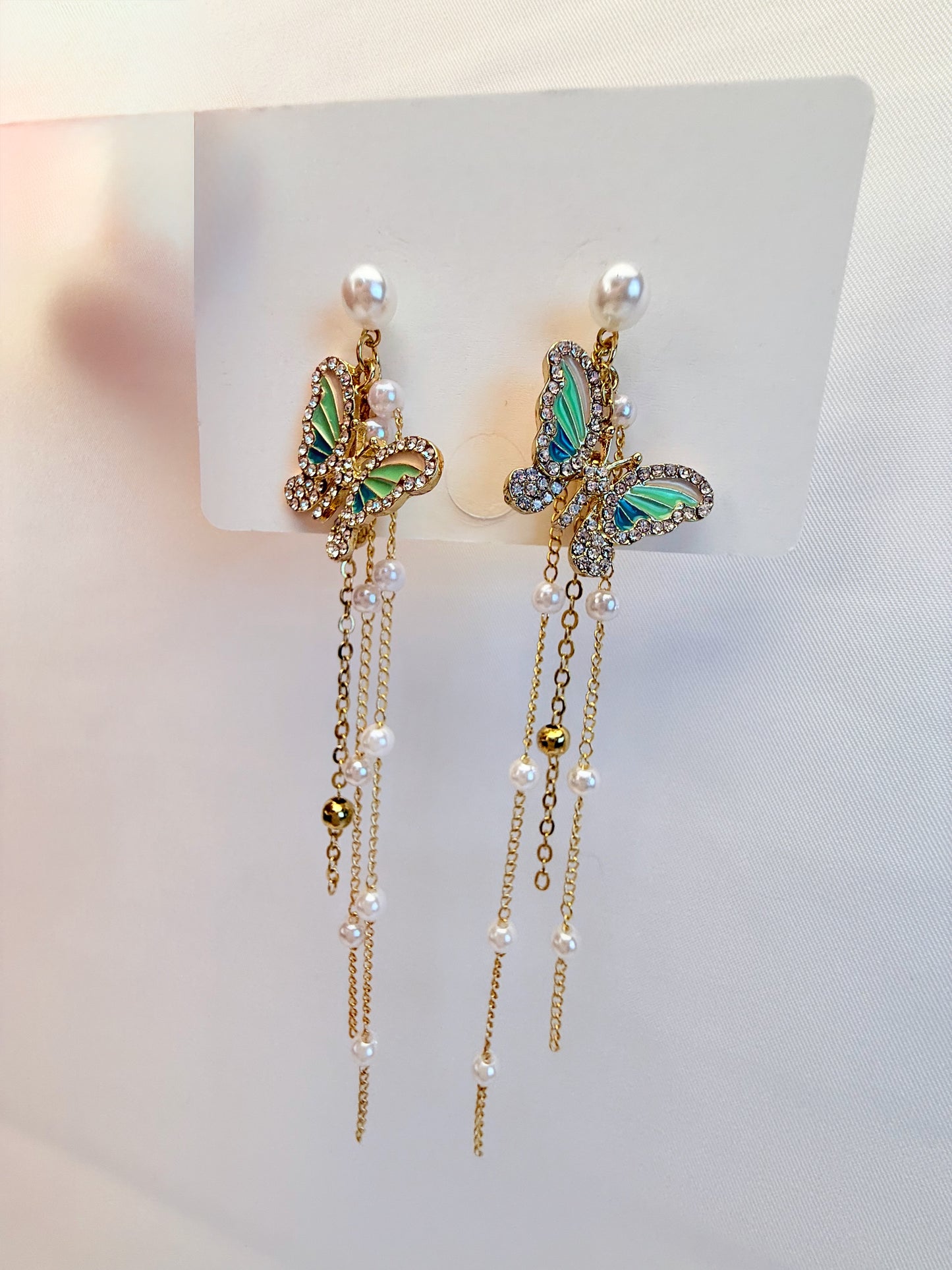 BUTTERFLY EARRINGS